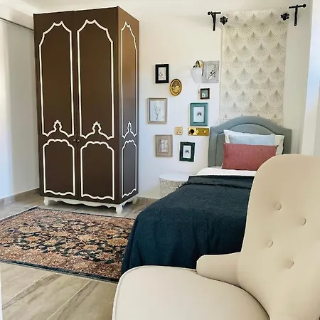 Villabaroque_eger Bed & Breakfast 3*