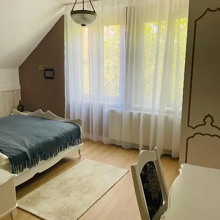 Villabaroque_eger Frühstückspension Erlau