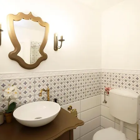 Villabaroque_eger לינה וארוחת בוקר