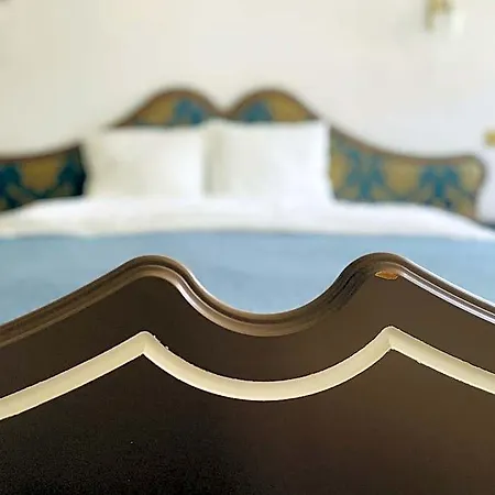 Villabaroque_eger Bed & Breakfast 3*