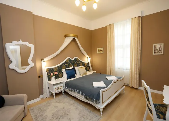 فندق مبيت وإفطار Villabaroque_eger