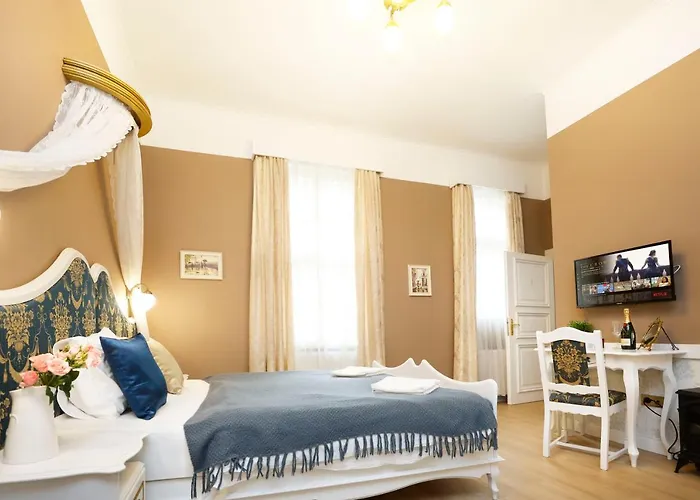 فندق مبيت وإفطار Villabaroque_eger 3*